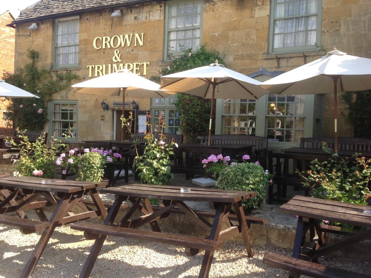 Crown And Trumpet Inn Broadway  Exterior photo